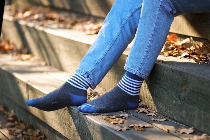 Шкарпетки з принтом смужки високі безшовні дихаючі якісні ORGANIC cotton JILL ANTONY 31033-9 фото