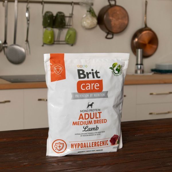 Корм сухий Brit Care Dog Hypoallergenic Adult Medium Breed для собак середніх порід гіпоалергенний з ягням 1 кг 8595602559039 8595602559039 фото